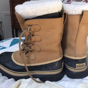NWOT Sorel Snow Boots